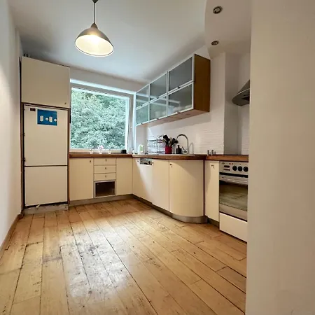 Balance - 5 Minutes To Molo & Seaside Homestay Sopot
